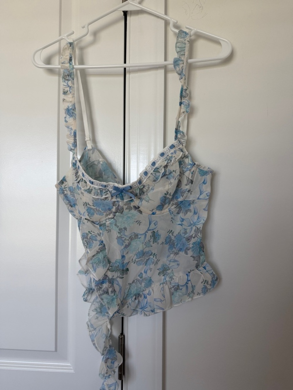 Edikted Blue & White Floral Ruffled Camisole